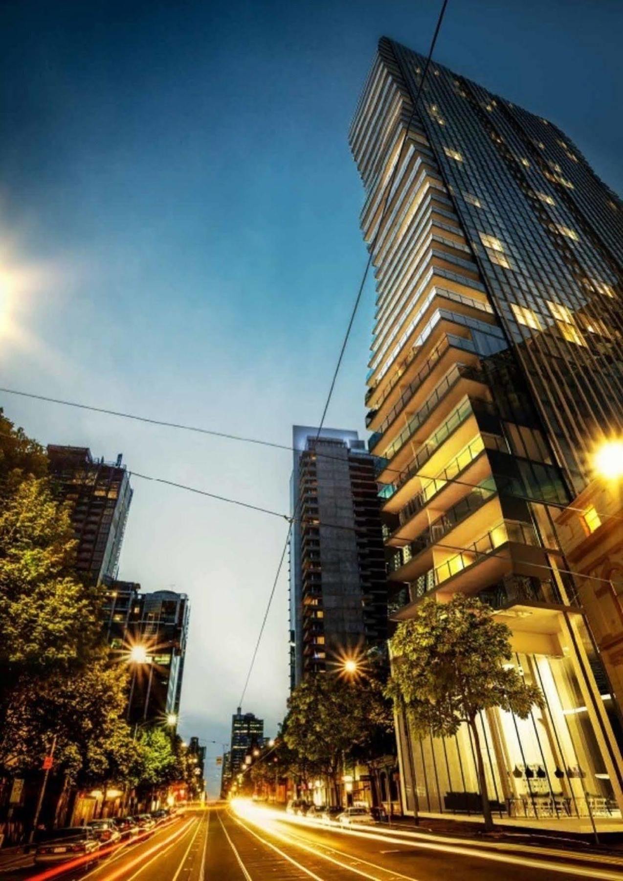 Akom Melbourne Aparthotel Exterior foto